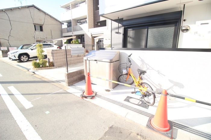 駐輪場 アビーコリーヌⅡ