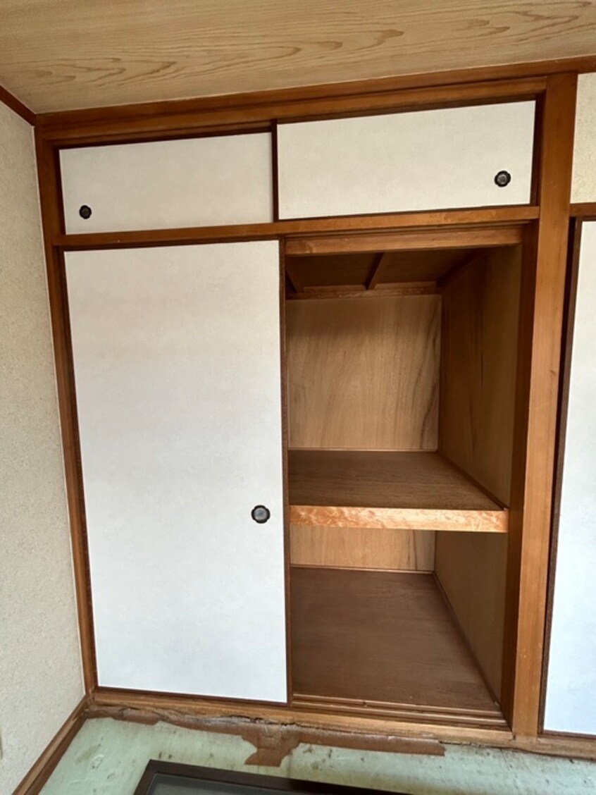 収納 サントハウス小阪