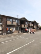 ボナ－ルＢ棟の外観