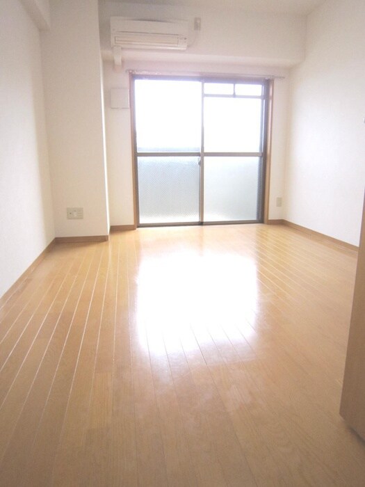 居室 SereneMiyakojima