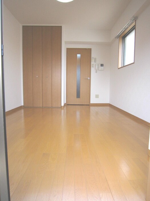 居室 SereneMiyakojima