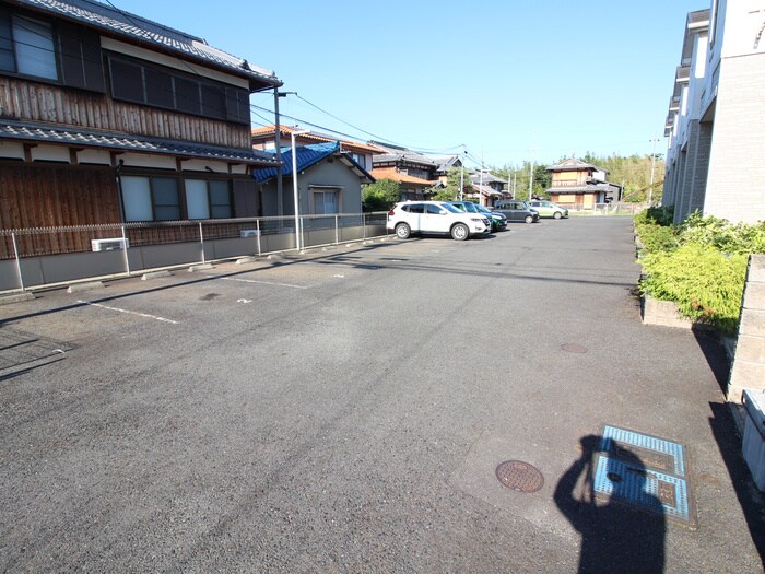 駐車場 ラフィネシャトー