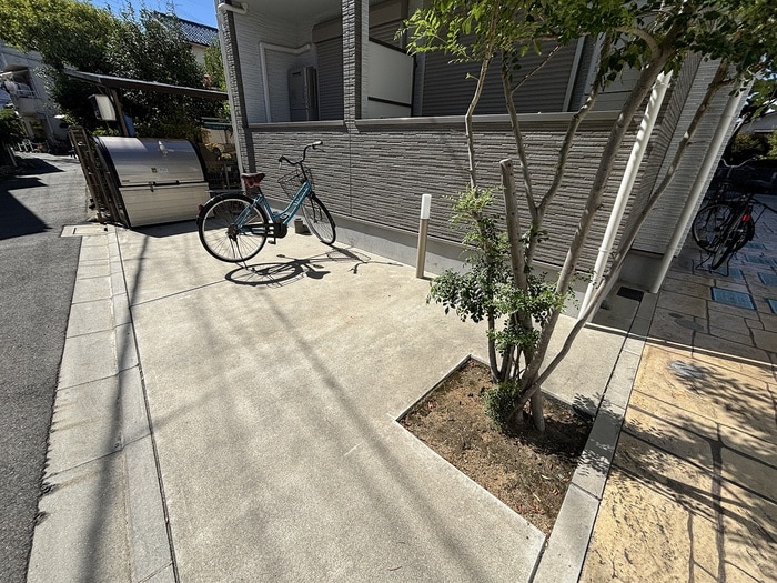 駐輪場 ALEGRIA藤田町WEST