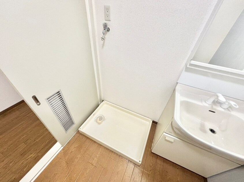 洗濯機置場 ファミール Ｔ.Ｃ　ＡＣＴ２