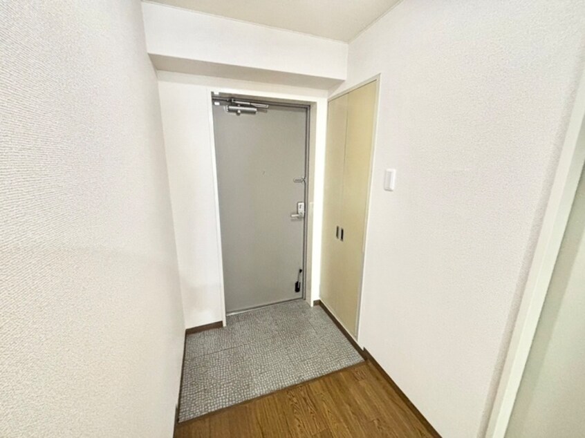 玄関 ファミール Ｔ.Ｃ　ＡＣＴ２