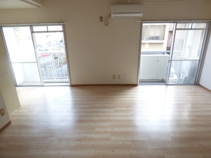 居室 サンライズ大山