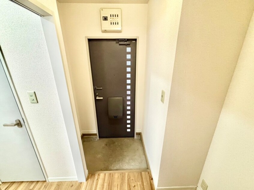 玄関 ファミール・TC・ACT １