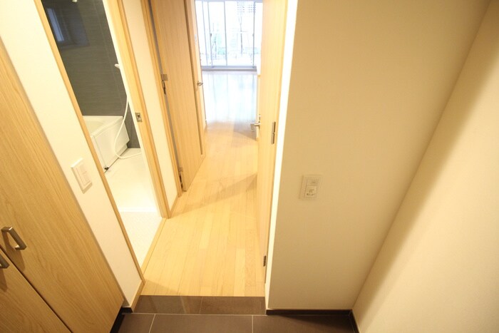 玄関 ミミエデン西北