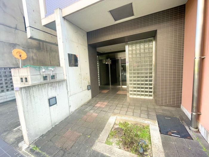 エントランス部分 リブリ－野田