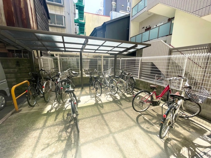 駐輪場 リブリ－野田