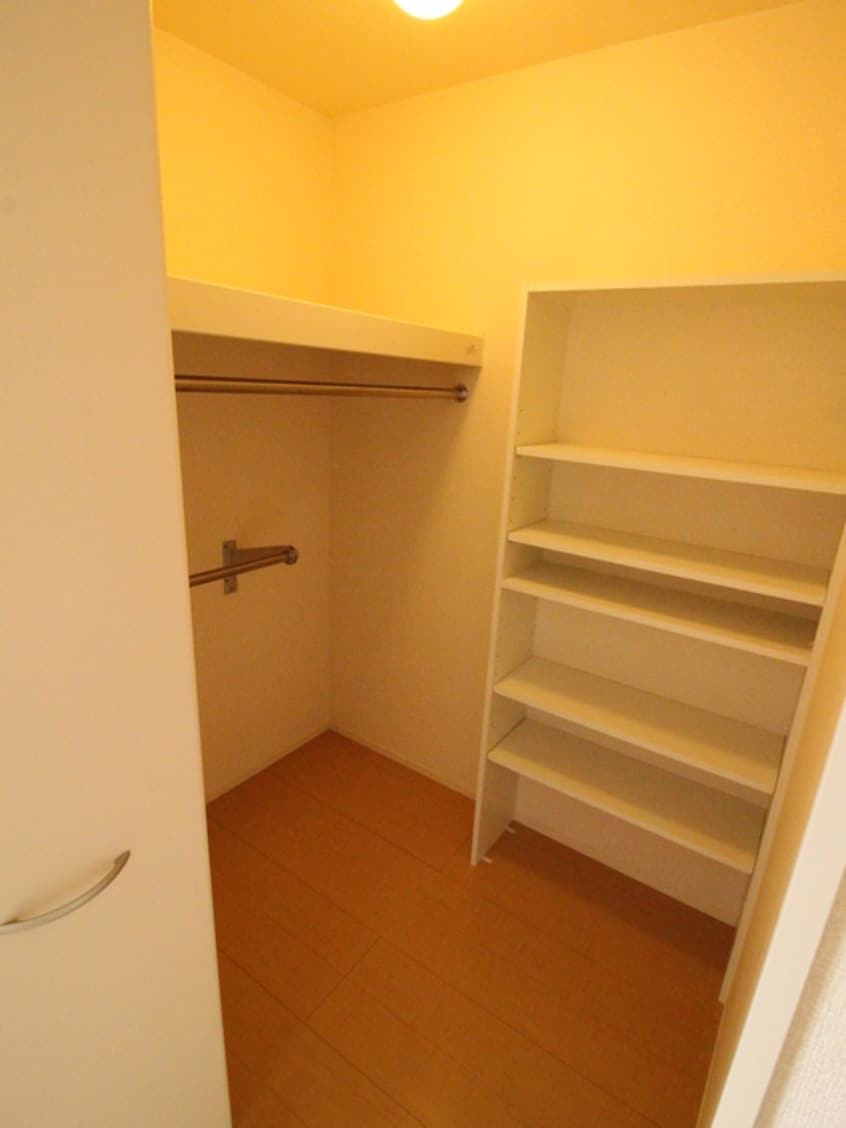 収納 グレースＢ棟