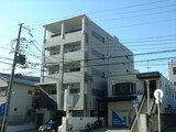 カラコレス穂波