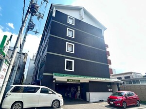CASA SHIKO