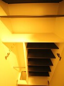 靴箱 プレサンス三宮ポルト（205）