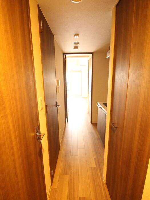 廊下 プレサンス三宮ポルト（205）