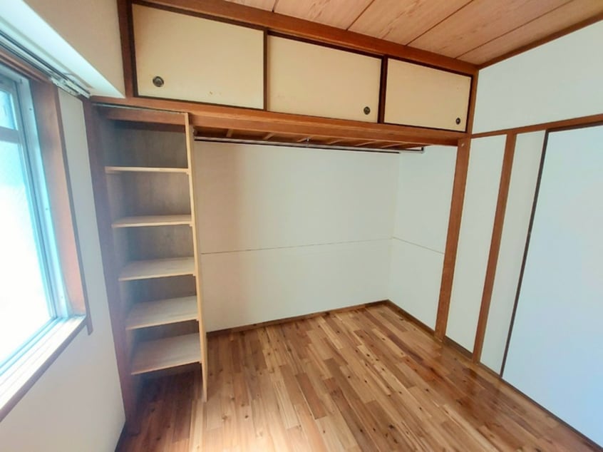 収納 フェイバ－ハイツ