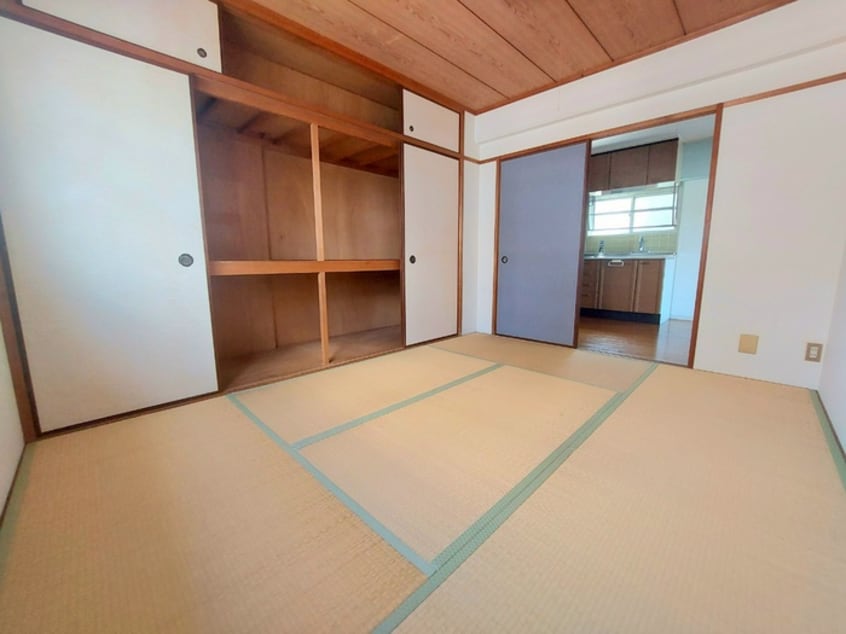 居室 フェイバ－ハイツ