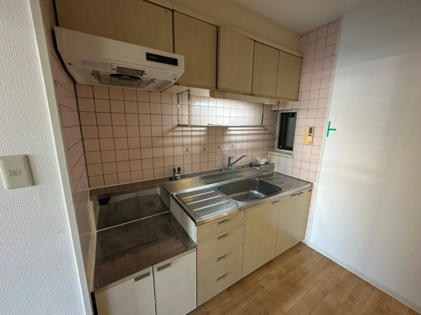 キッチン ツイン８８・N棟