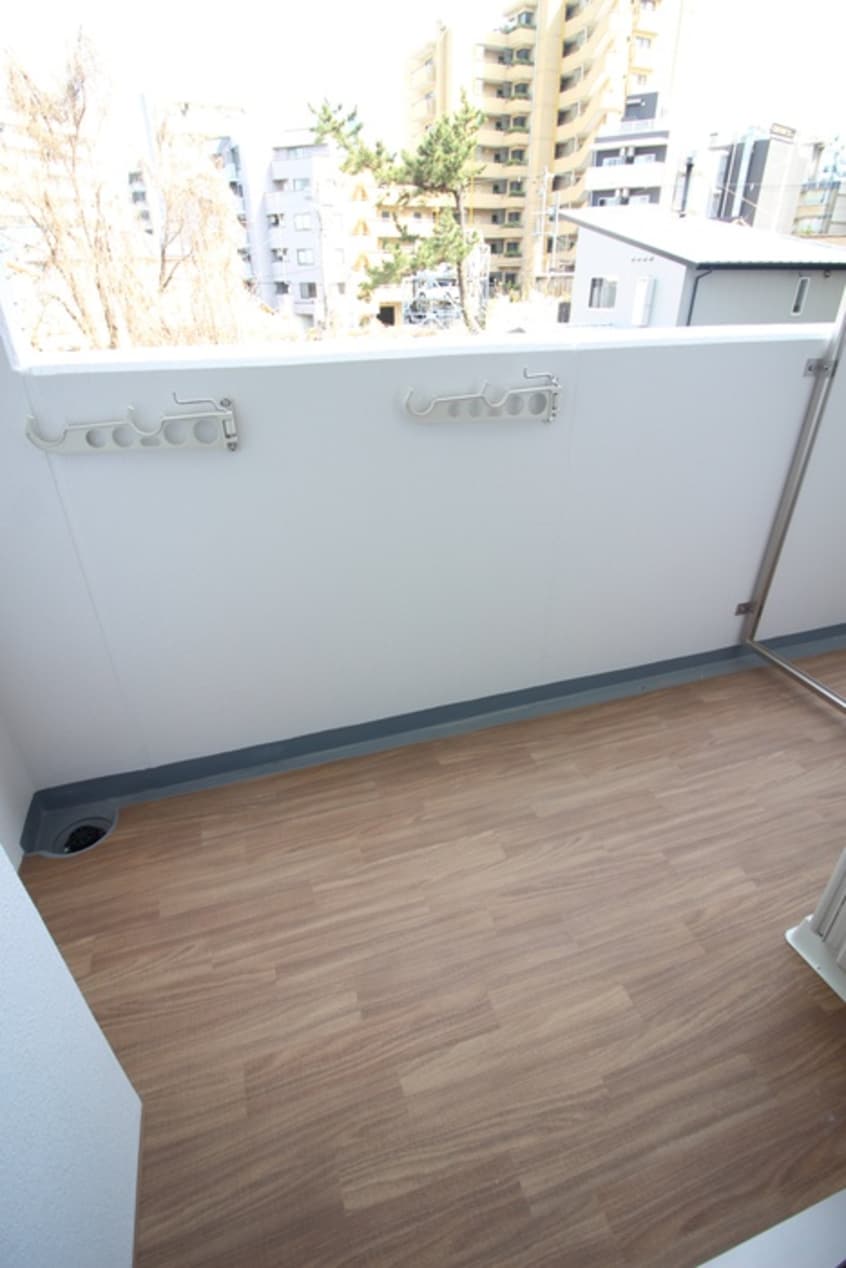 ベランダ・バルコニー アドバンス新大阪ラシュレ