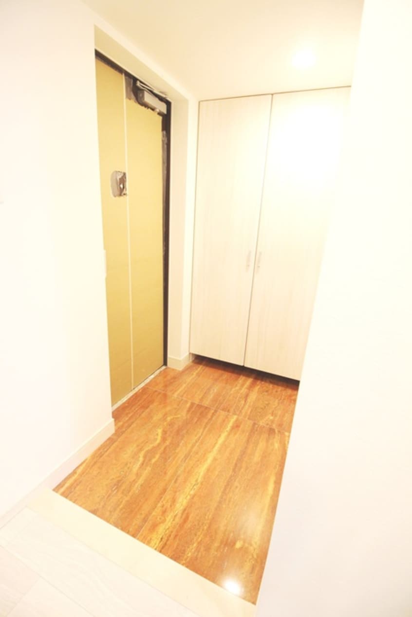 玄関 ORSUS新大阪