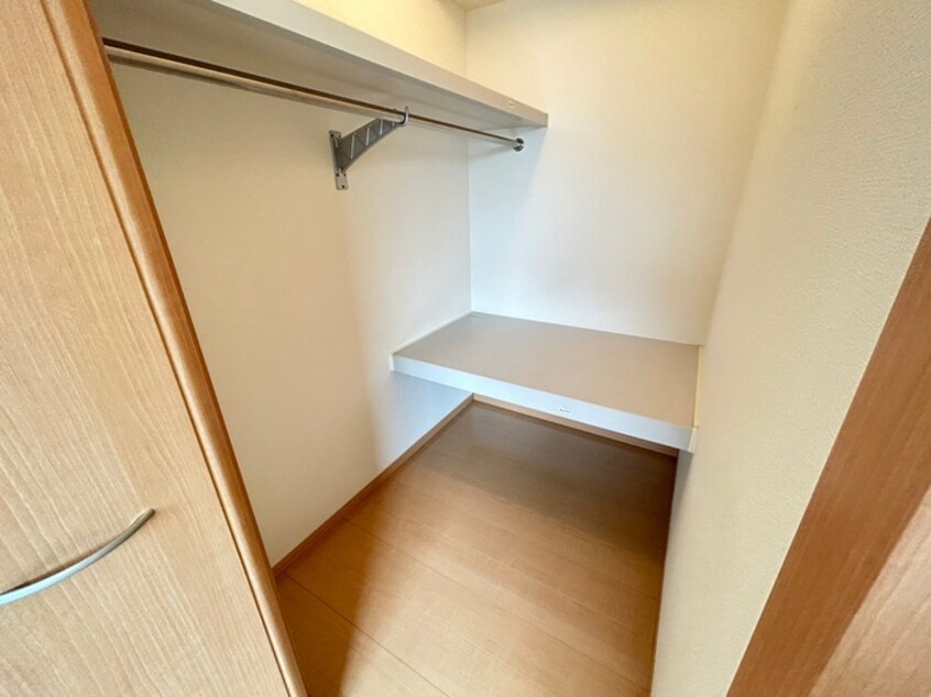 収納 リビングタウン狭山池公園Ｅ棟