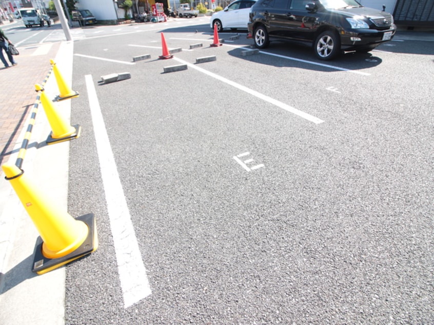 駐車場 白芳荘２０号館