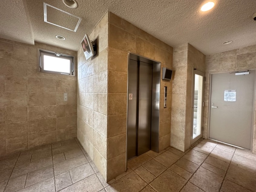 建物設備 すとりぃむ江坂