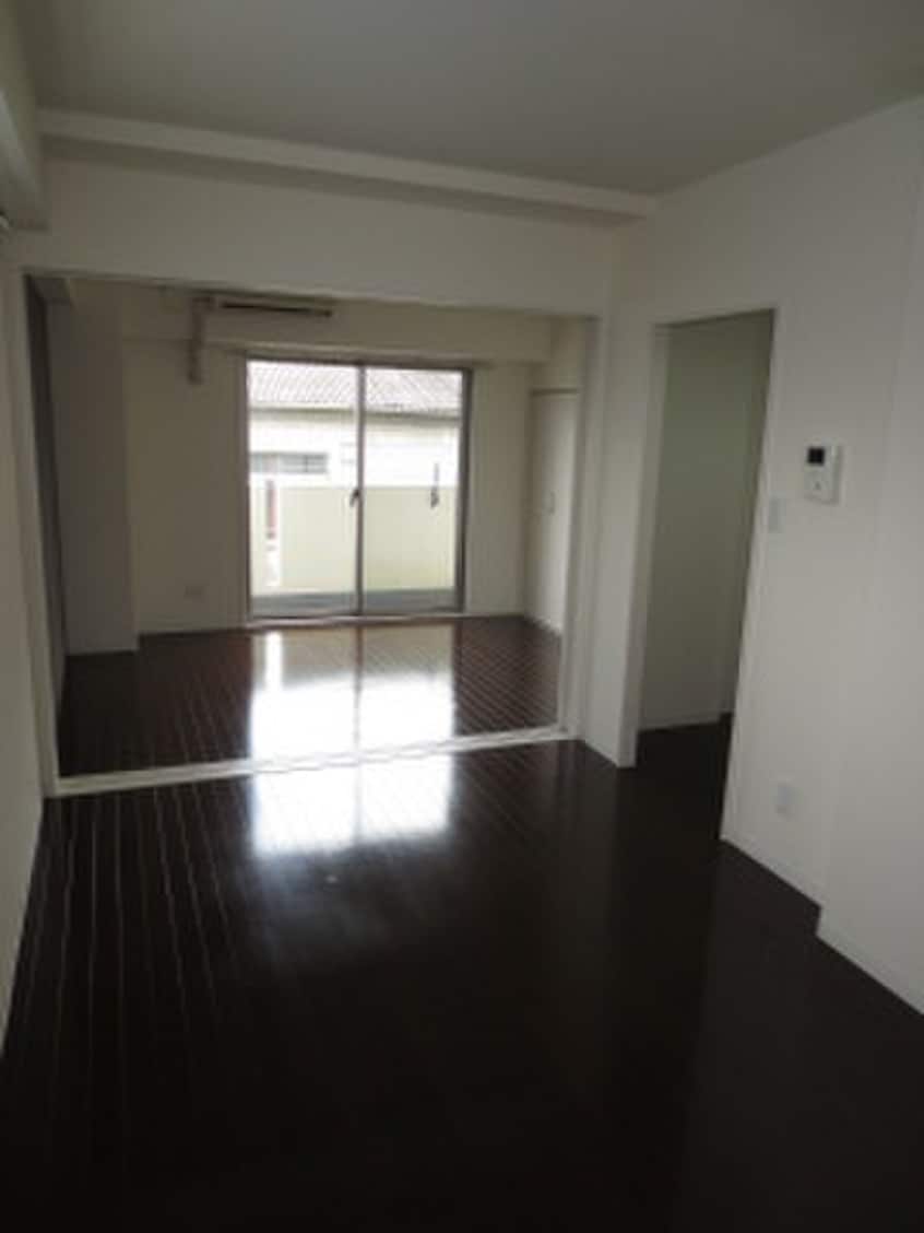 居室 すとりぃむ江坂