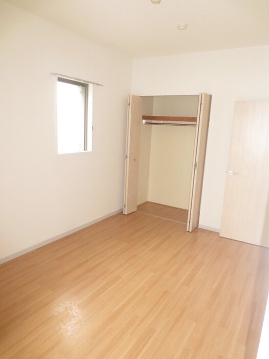 収納 ルミナスベガ