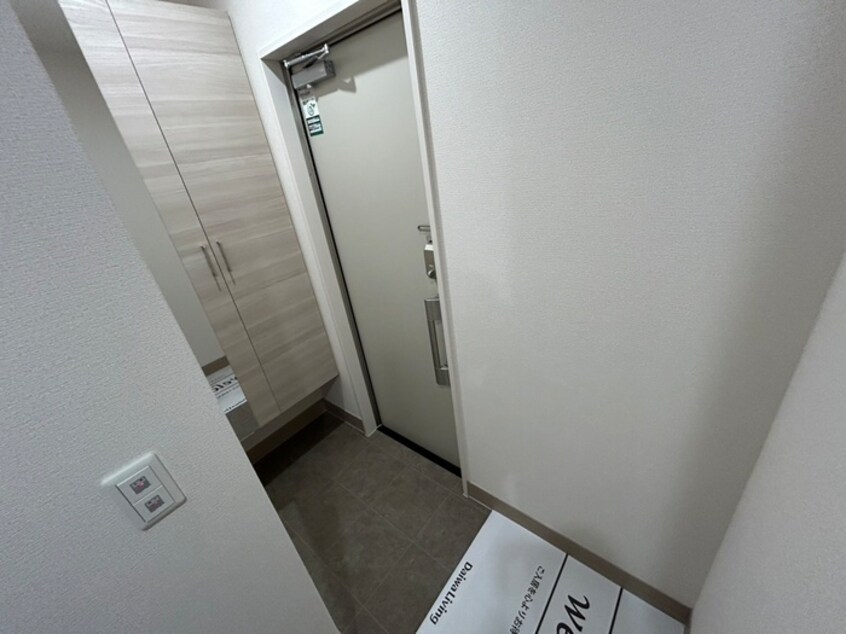 玄関 グランマーリエ松野通