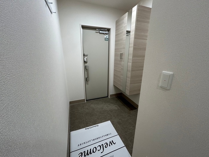 玄関 グランマーリエ松野通