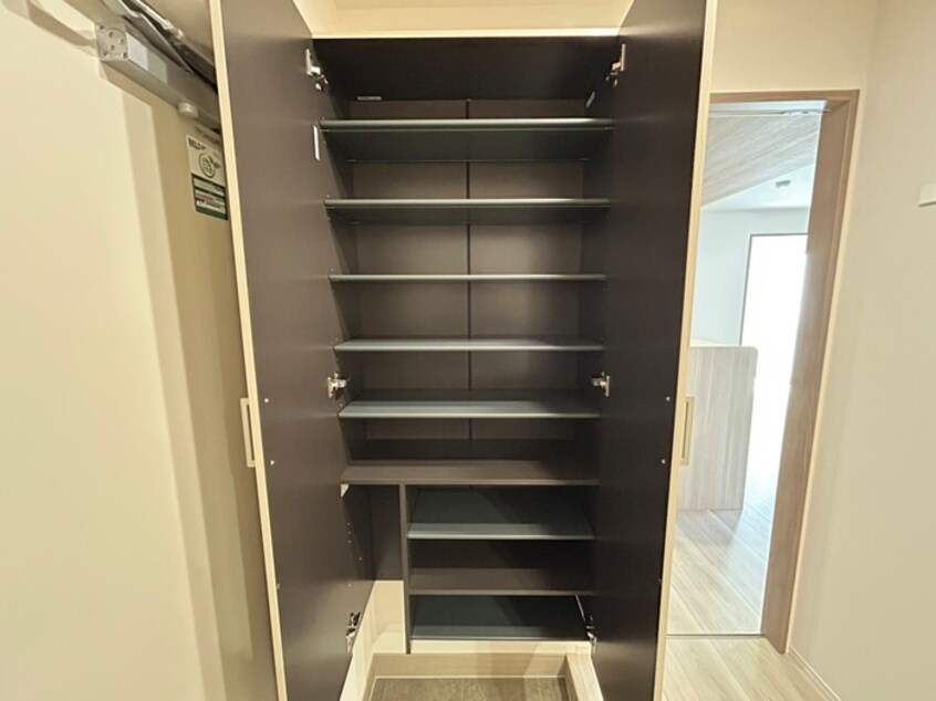 靴箱 グランマーリエ松野通