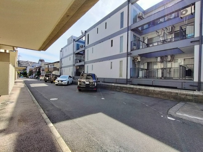 駐車場 中川ハイツ