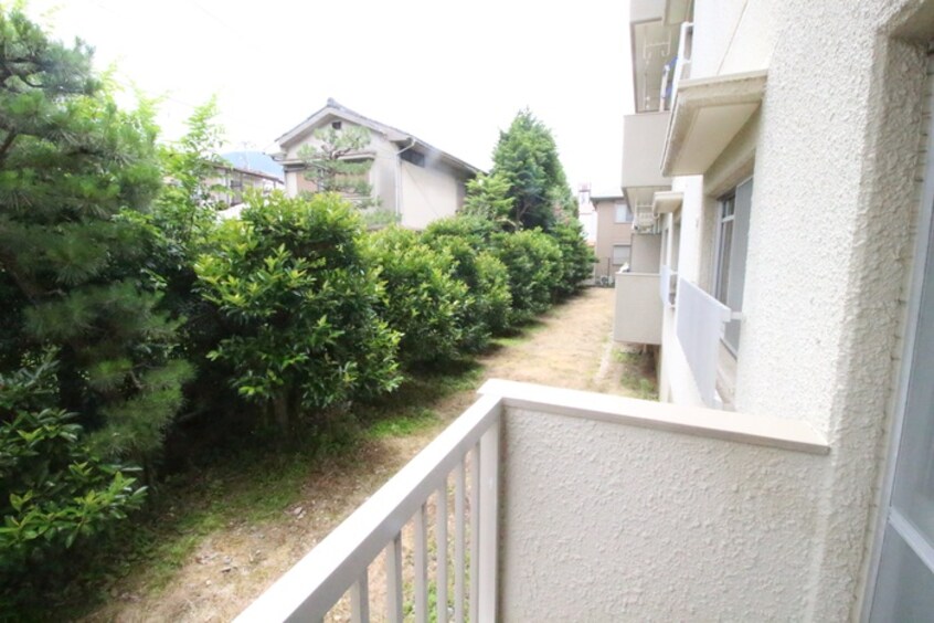 室内からの展望 中川ハイツ