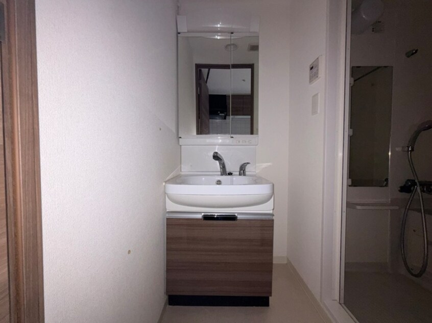 洗面 ﾎﾟﾙﾄ･ﾎﾞﾇｰﾙ神戸湊川公園(1203)