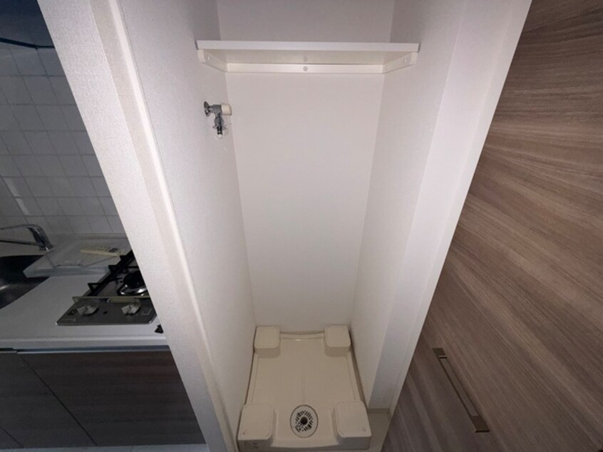 洗濯機置場 ﾎﾟﾙﾄ･ﾎﾞﾇｰﾙ神戸湊川公園(1203)