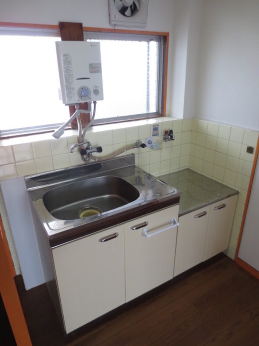 キッチン ヴィラナリ－大道