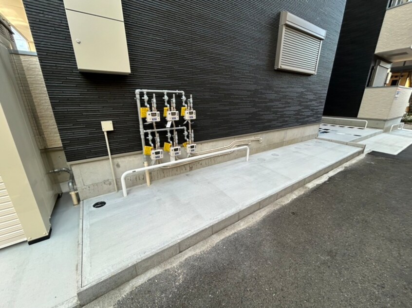 駐輪場 BowLongKomagabayashi