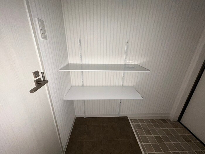 靴箱 BowLongKomagabayashi