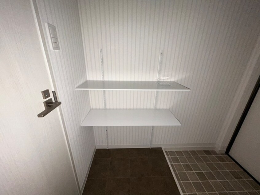 靴箱 BowLongKomagabayashi