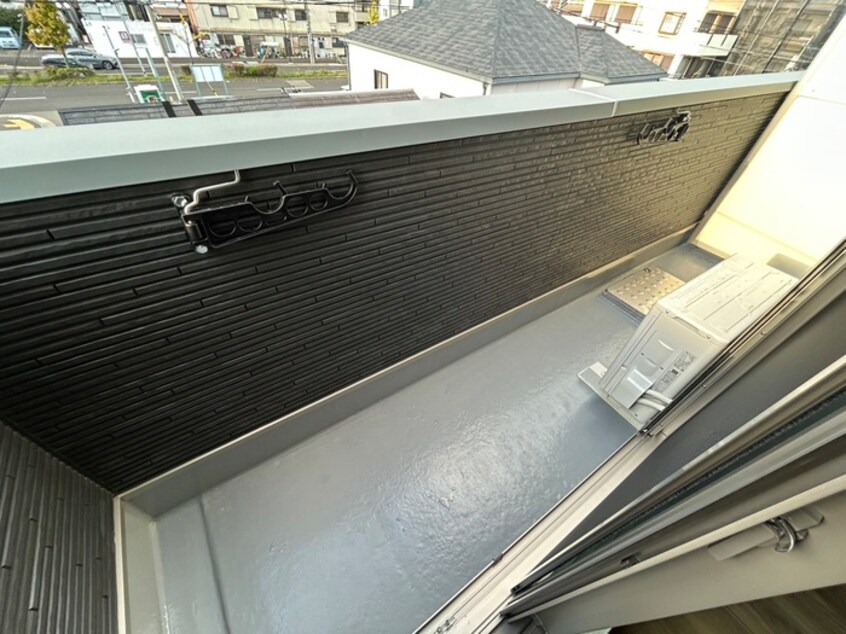 ベランダ・バルコニー BowLongKomagabayashi