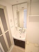 洗面 ｴｽﾌﾟﾚｲｽ新大阪ｻｳｽｹﾞｰﾄ(1506)