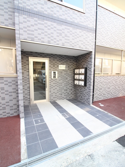 エントランス部分 パールコートⅡ