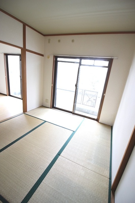 居室 ヴィオス９