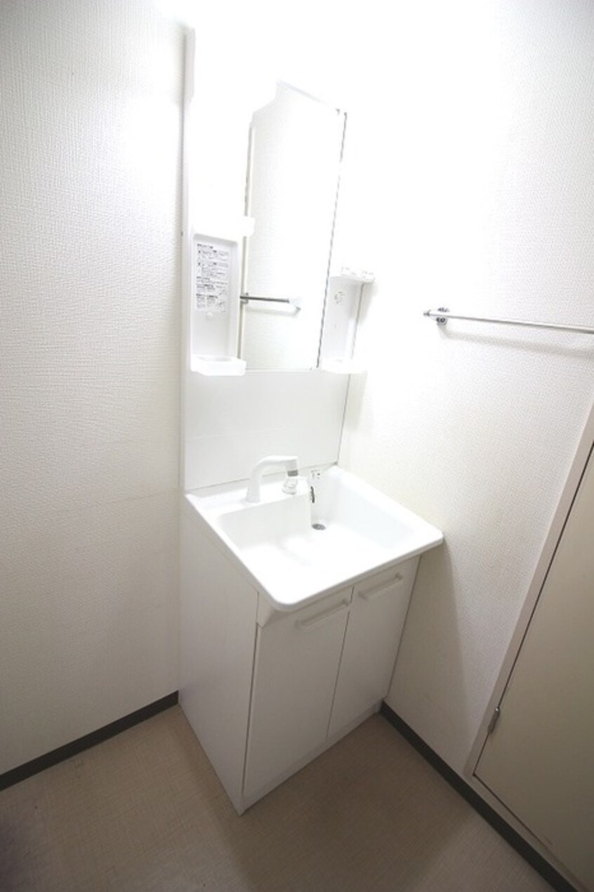 洗面 ヴィオス９