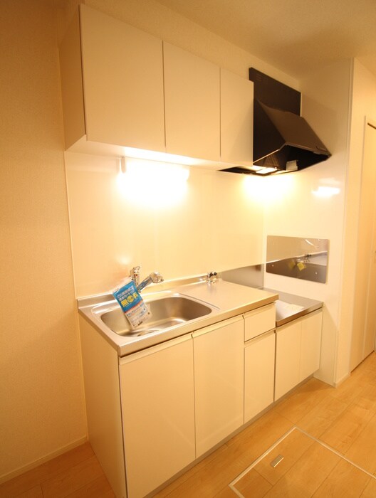 キッチン アビタシオン　ヌフ　昭和町