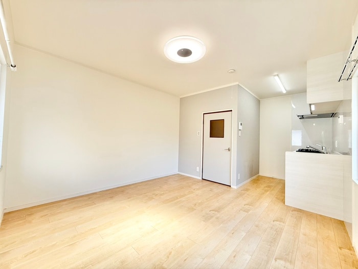 居室 小倉町南堀池85-193貸家