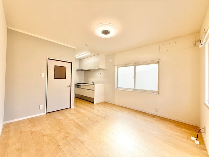 居室 小倉町南堀池85-193貸家