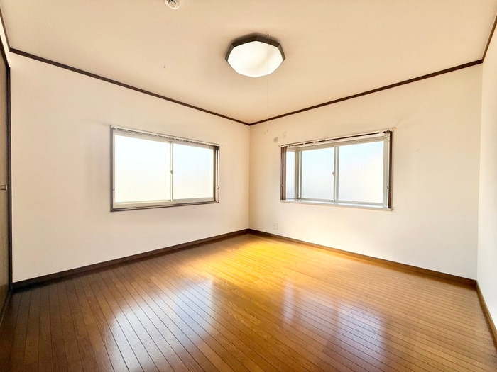 居室 小倉町南堀池85-193貸家