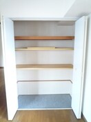 収納 グランレ－ヴェ